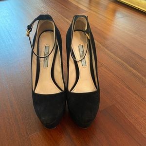Black Prada Wedge